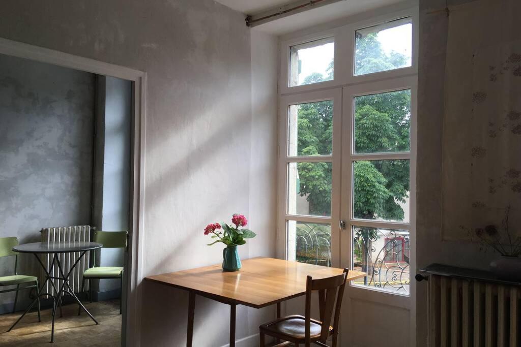 Appartement De 75 M2 Dans Maison Familiale Saint-Antonin-Noble-Val Exterior photo